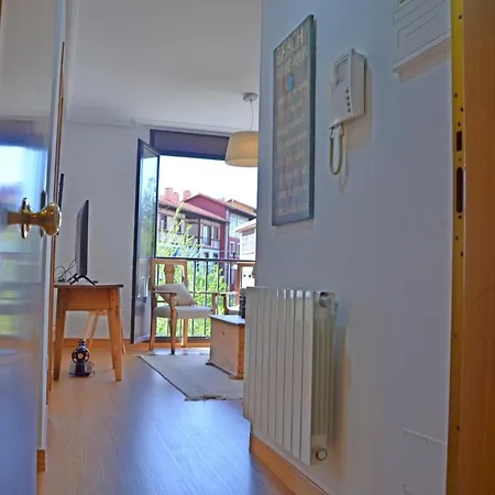 Apartman La Maquina De Coser Colombres